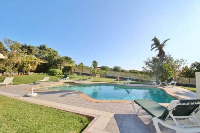 Featured property image in slider gallery