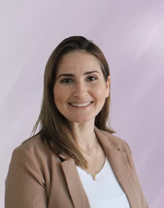 Camila Santos, Client Advisor